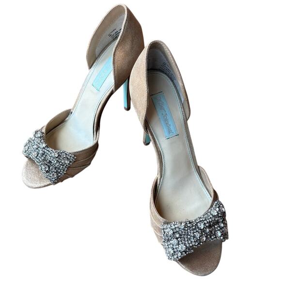 Blue by Betsey Johnson Rhinestone Bowtie Champagne Stiletto Heels size 9 - Picture 8 of 15